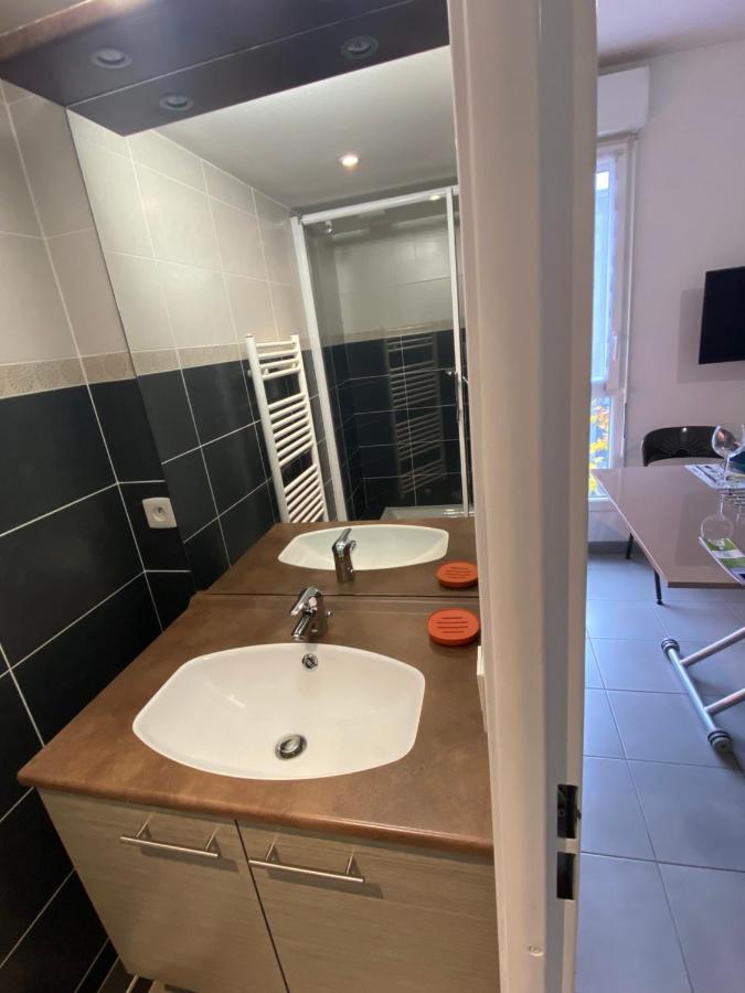 Studio Chic Little Boheme Proche Hopitaux, 15 Mn Du Centre Lyon Ngoại thất bức ảnh
